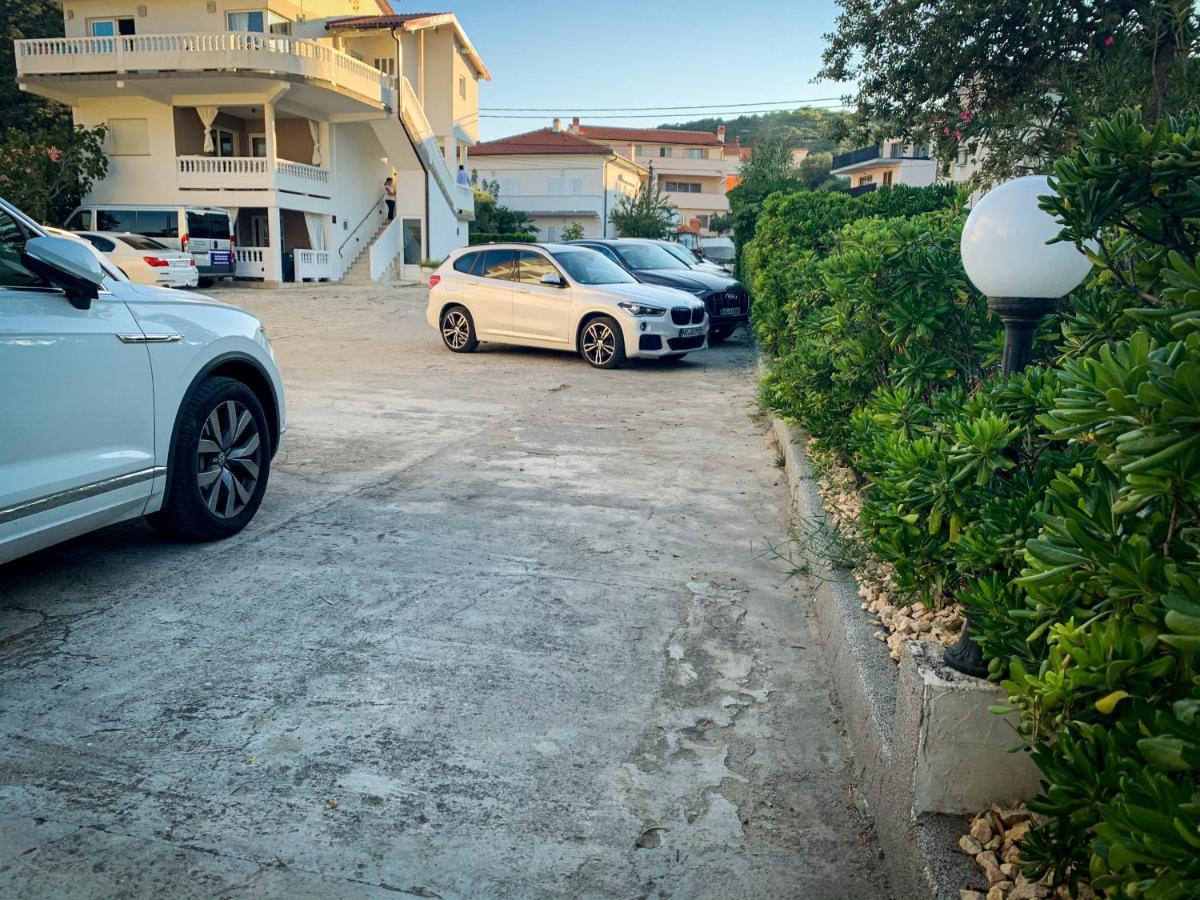Apartments Gurman Supetarska Draga Εξωτερικό φωτογραφία