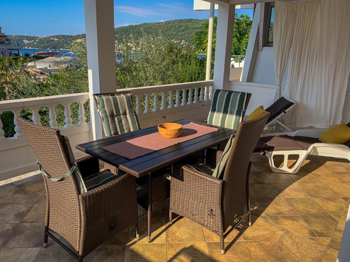 Apartments Gurman Supetarska Draga Εξωτερικό φωτογραφία