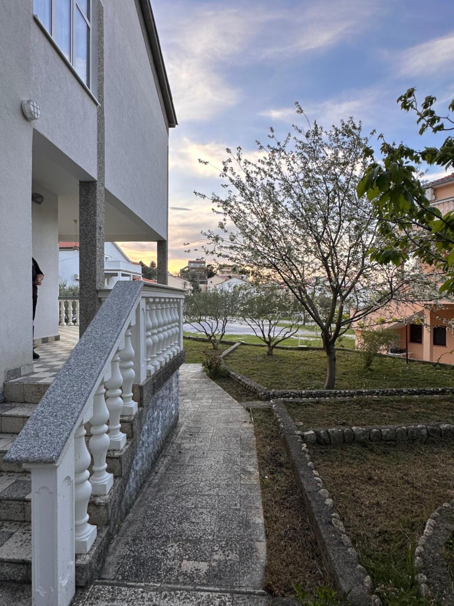 Apartments Gurman Supetarska Draga Εξωτερικό φωτογραφία